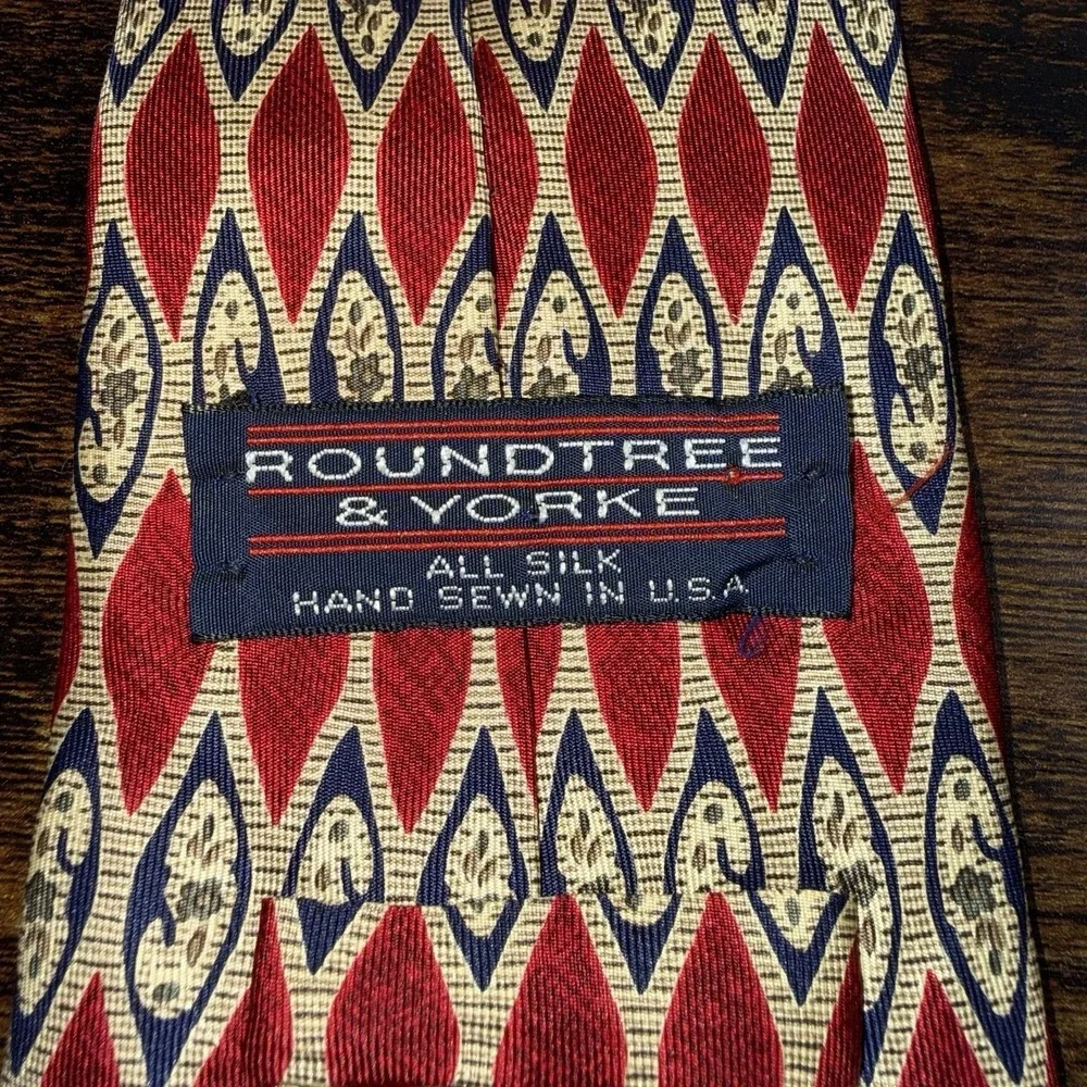 Vintage 1990s Neck Tie Roundtree &‎ York Silk Hand made USA Wide Geometric